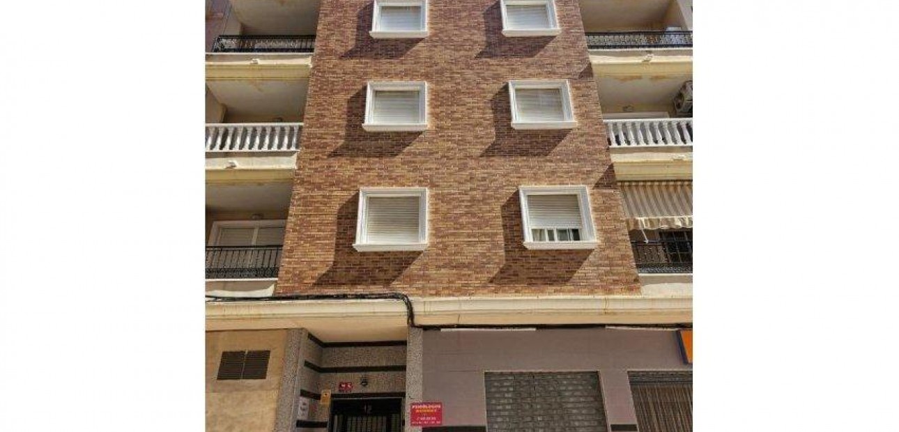 Venta - Apartamento / piso -
Torrevieja - torrevieja