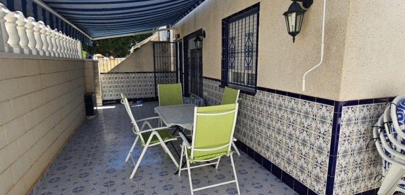 Herverkoop - Terraced house -
Torrevieja - Carrefour