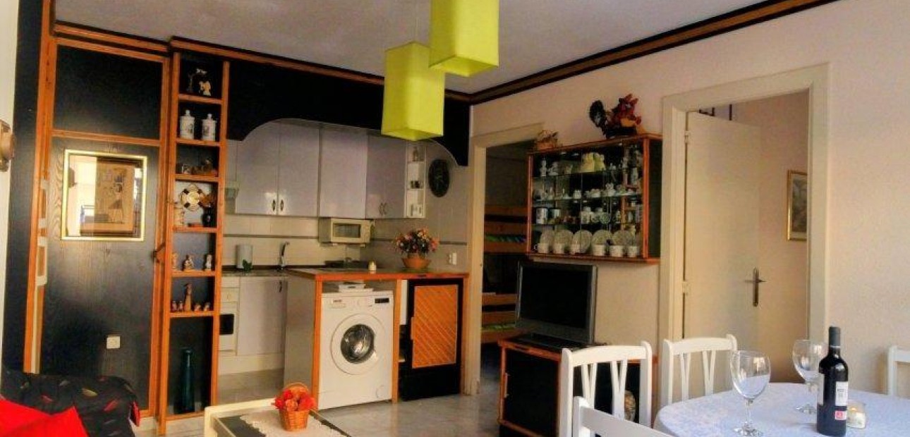 Sale - Terraced house -
Torrevieja - Carrefour