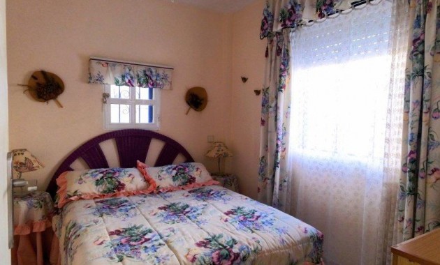 Venta - Terraced house -
Torrevieja - Carrefour