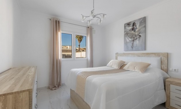 Venta - Villa -
Torrevieja - La siesta