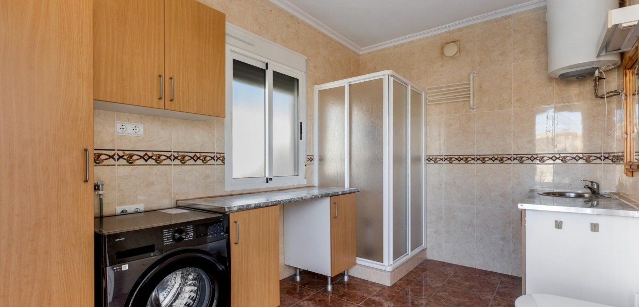 Venta - Villa -
Torrevieja - La siesta