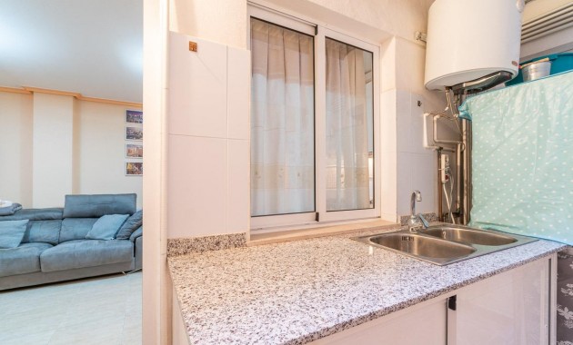 Sale - Apartment / flat -
Torrevieja - Estacion de autobuses