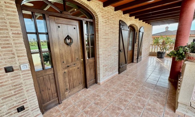 Venta - Villa -
Orihuela