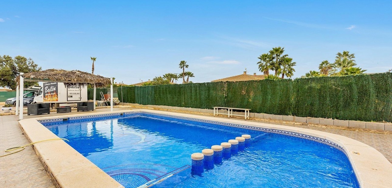 Venta - Villa -
Dolores - Comunidad valenciana