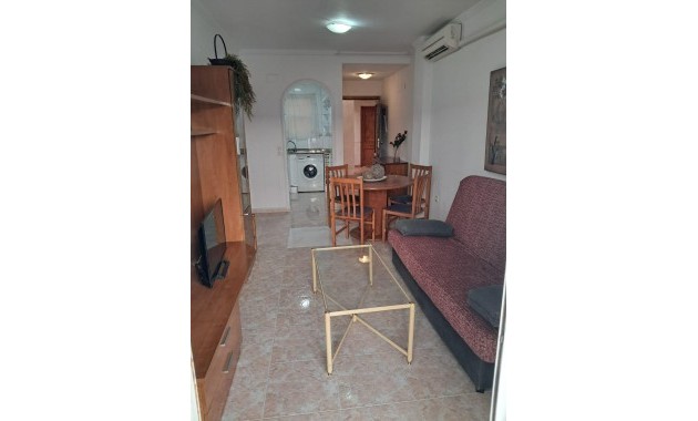 Herverkoop - Appartement / flat -
Torrevieja - Playa de los locos