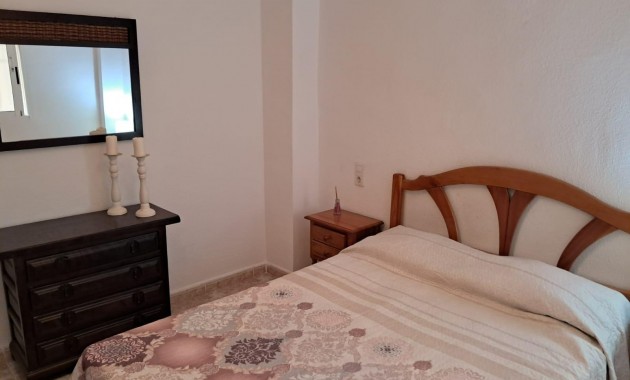 Herverkoop - Appartement / flat -
Torrevieja - Playa de los locos