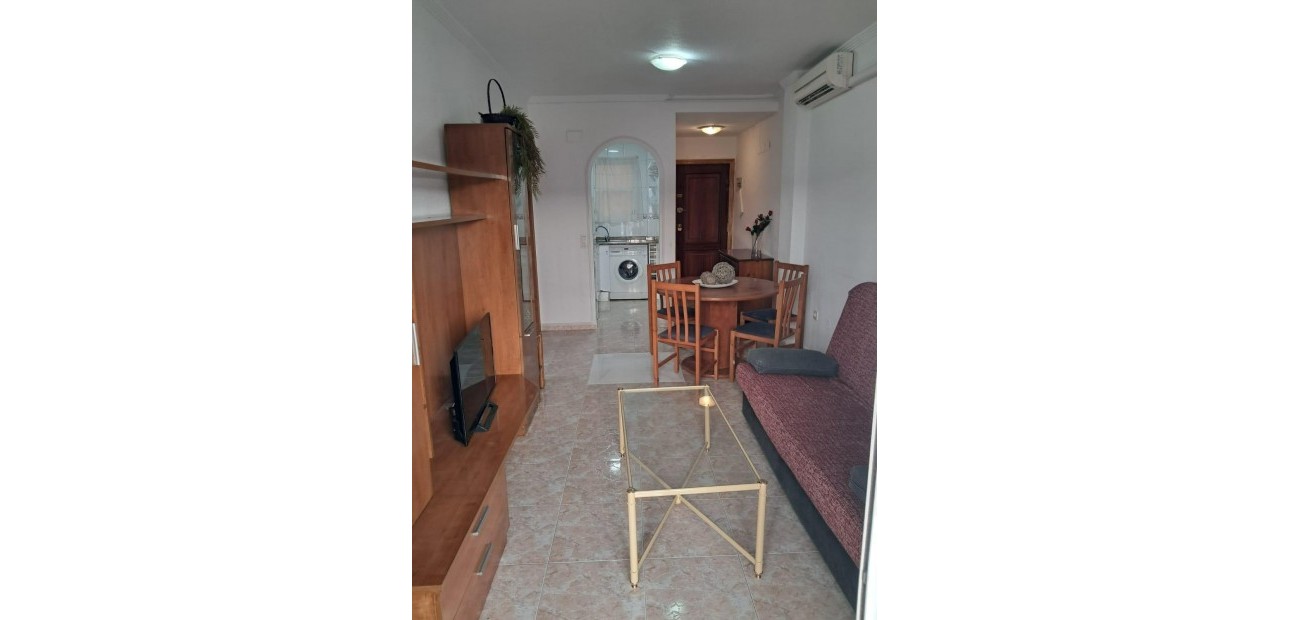 Herverkoop - Appartement / flat -
Torrevieja - Playa de los locos