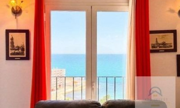 Herverkoop - Appartement / flat -
Torrevieja - Los Frutales