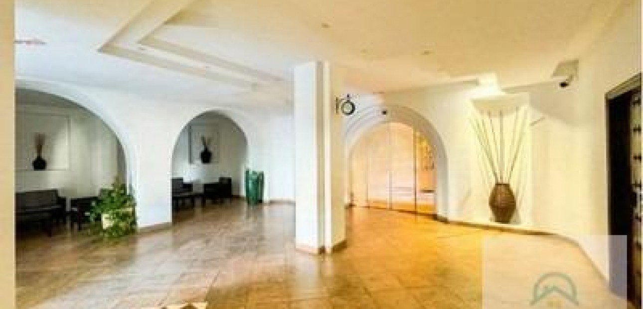 Herverkoop - Appartement / flat -
Torrevieja - Los Frutales