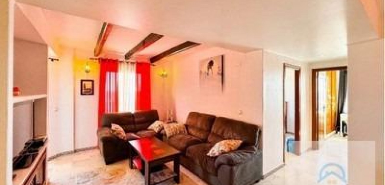 Sale - Apartment / flat -
Torrevieja - Los Frutales