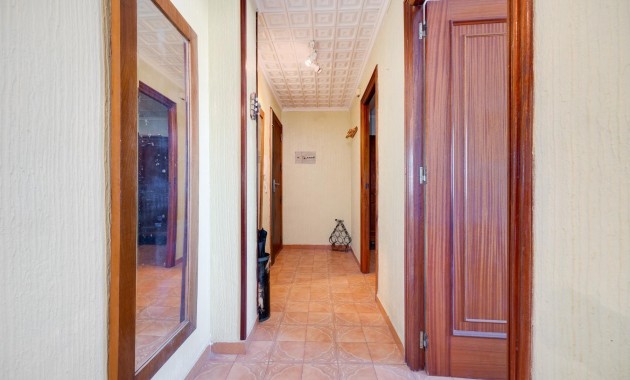 Sale - Apartment / flat -
Torrevieja - Acequion