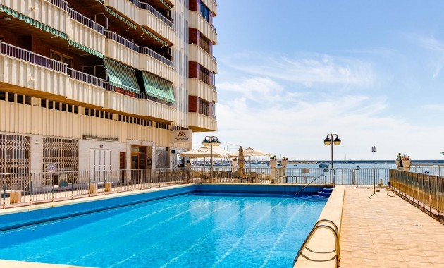 Sale - Apartment / flat -
Torrevieja - Acequion