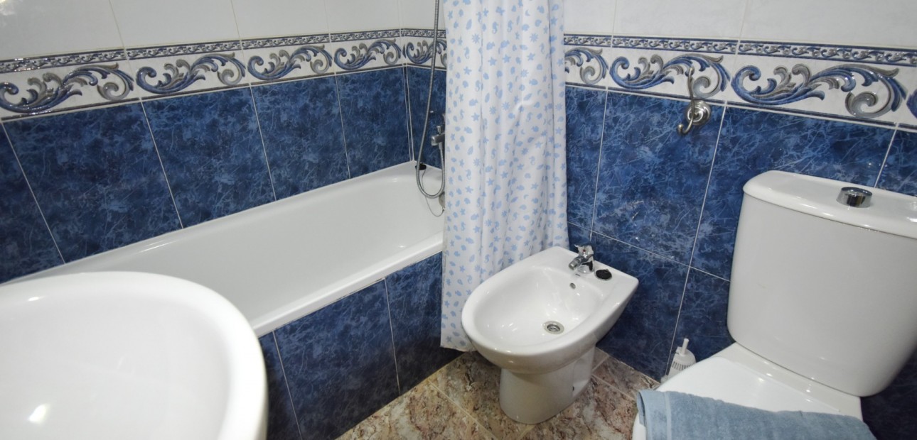 Venta - Apartamento / piso -
Orihuela Costa - La Florida