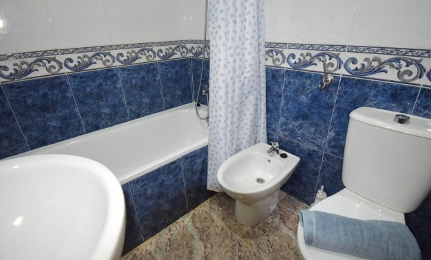 Venta - Apartamento / piso -
Orihuela Costa - La Florida