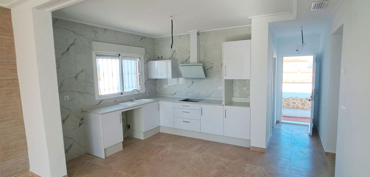 Herverkoop - Country Property -
Catral