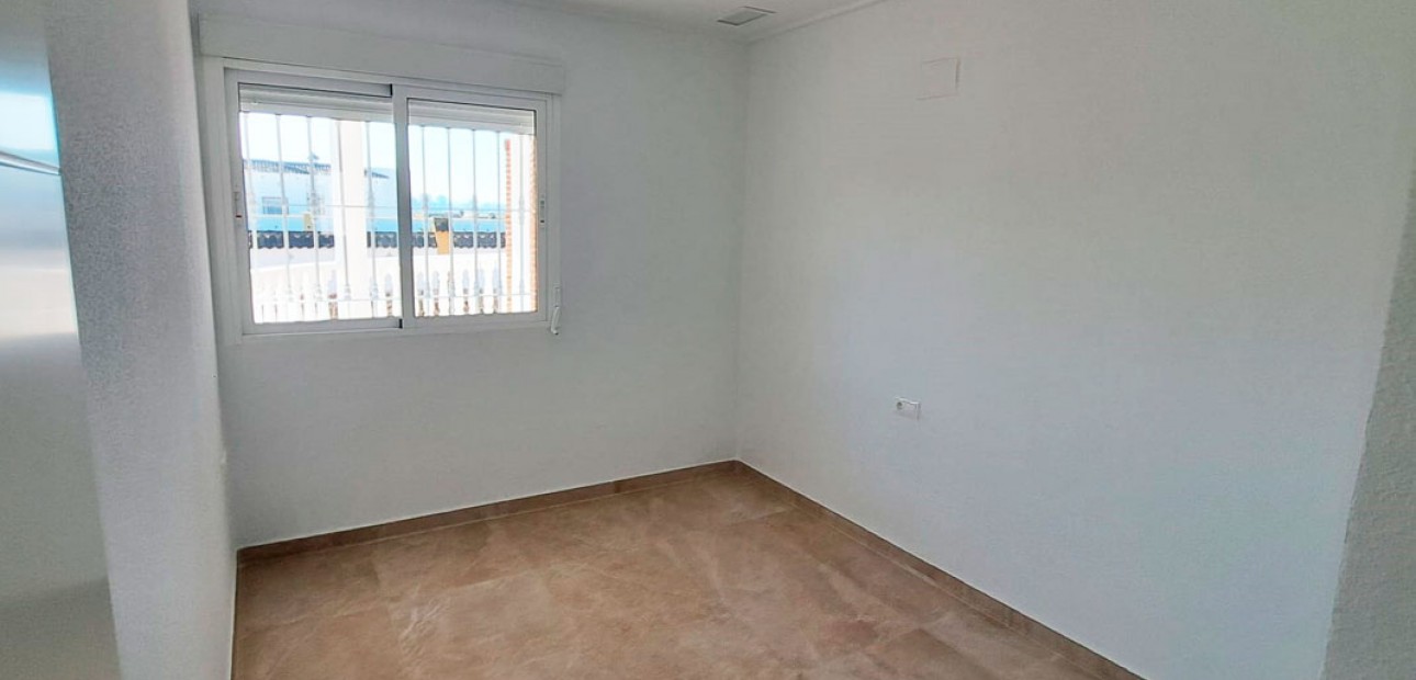 Herverkoop - Country Property -
Catral