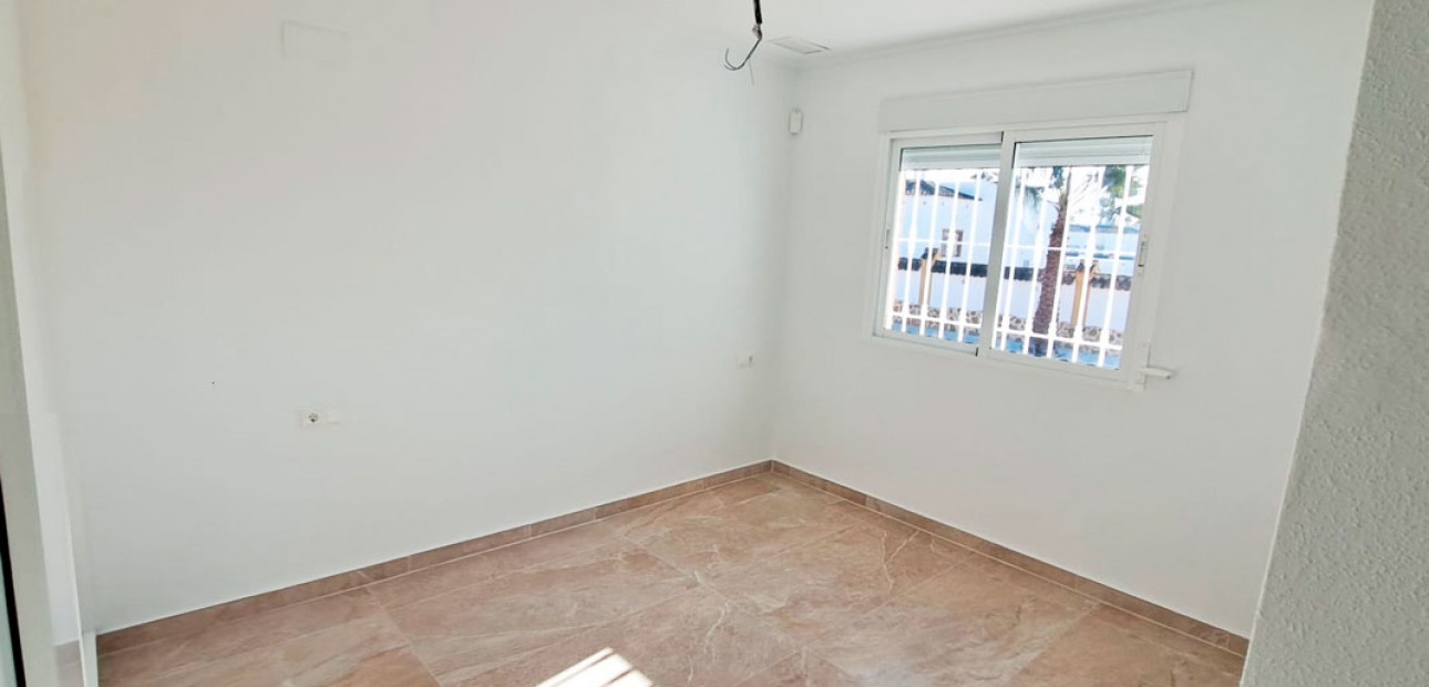 Herverkoop - Country Property -
Catral