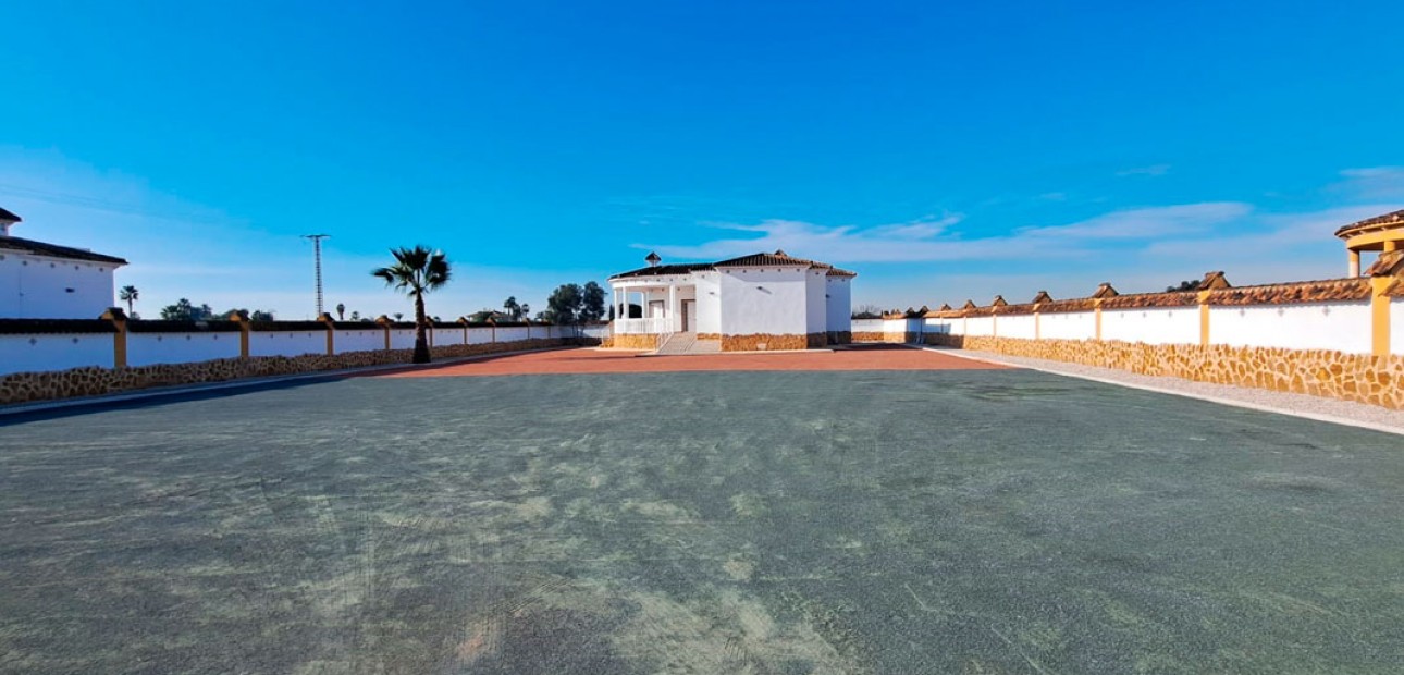 Herverkoop - Country Property -
Catral