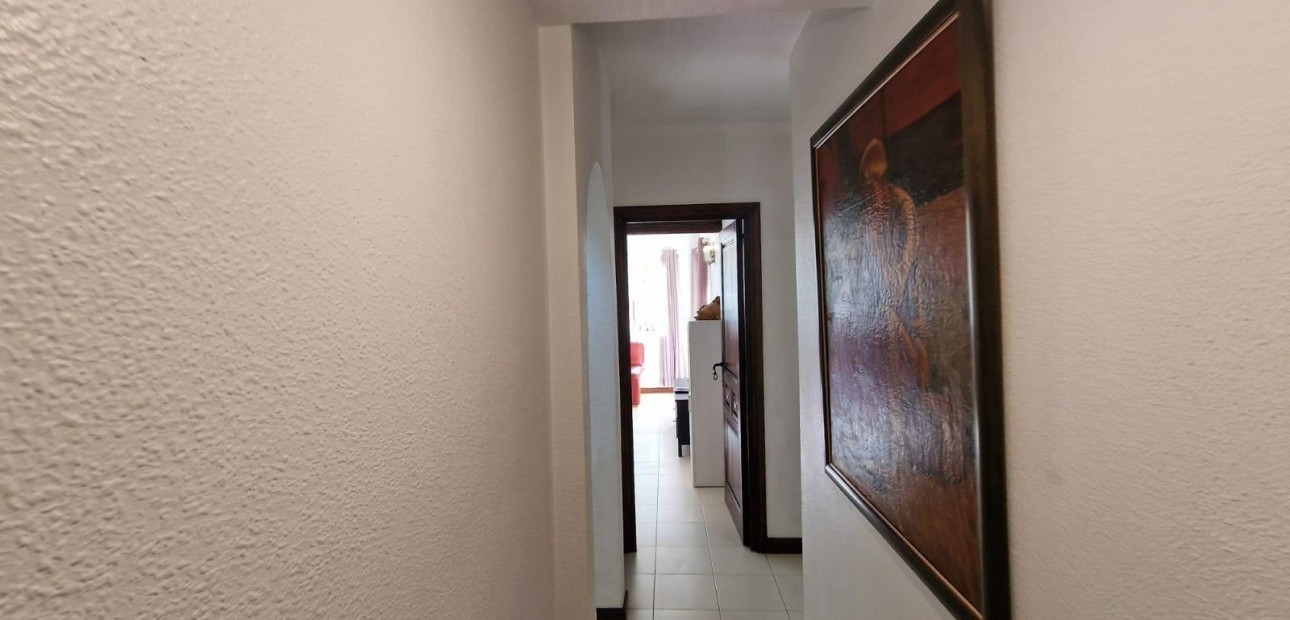 Herverkoop - Appartement / flat -
Torrevieja - Los Frutales