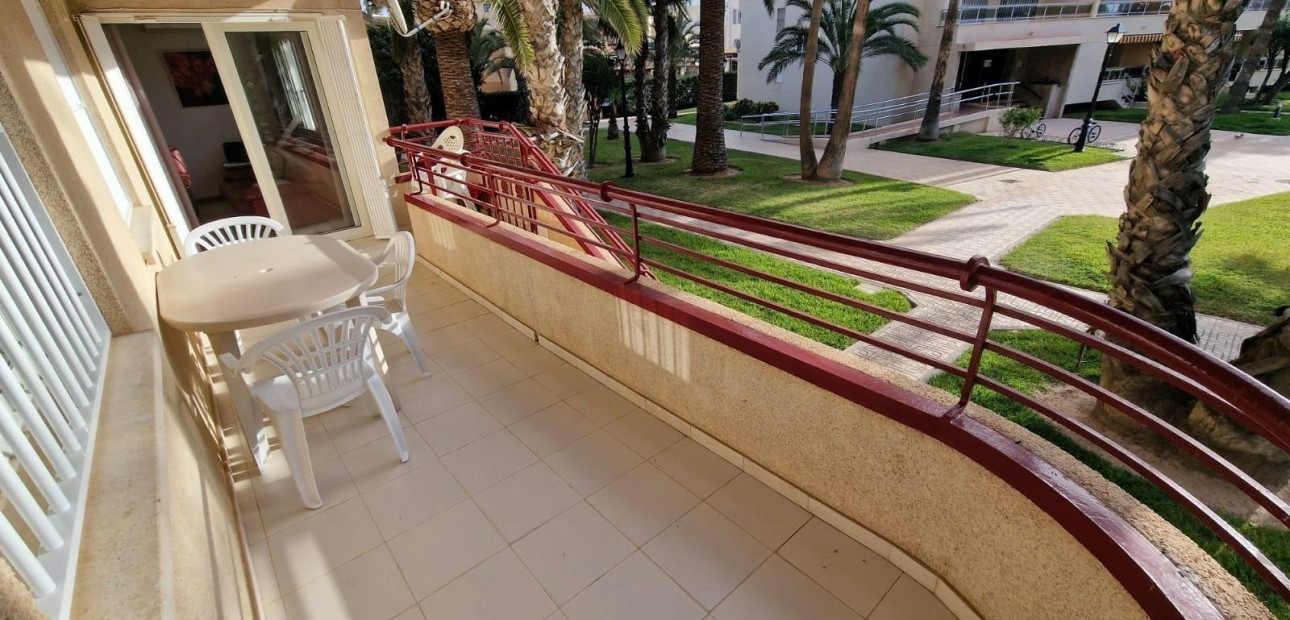 Herverkoop - Appartement / flat -
Torrevieja - Los Frutales