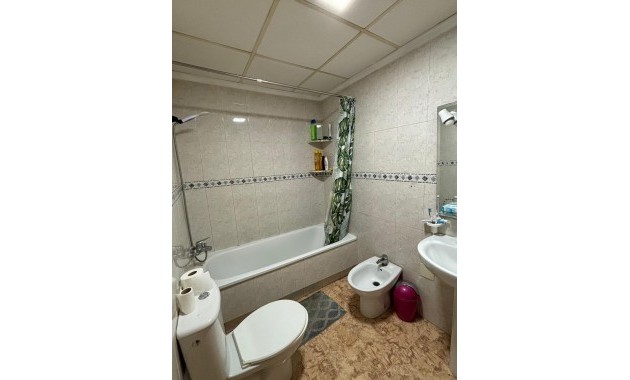 Sale - Apartment / flat -
Torrevieja - Estacion de autobuses