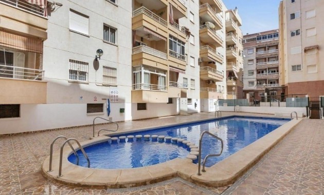 Sale - Apartment / flat -
Torrevieja - Estacion de autobuses