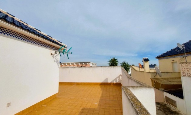 Herverkoop - Villa -
Torrevieja - Los altos