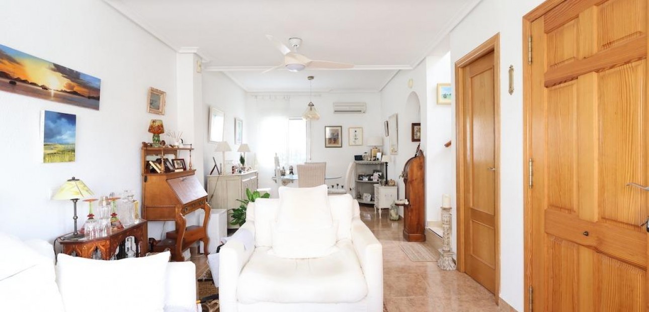 Venta - Villa -
Orihuela Costa - Playa Flamenca Norte