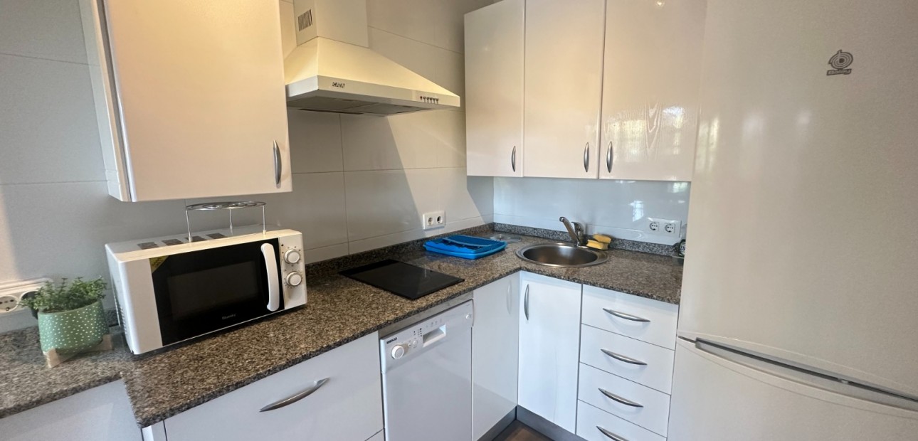 Venta - Apartamento / piso -
Torrevieja - La Mata