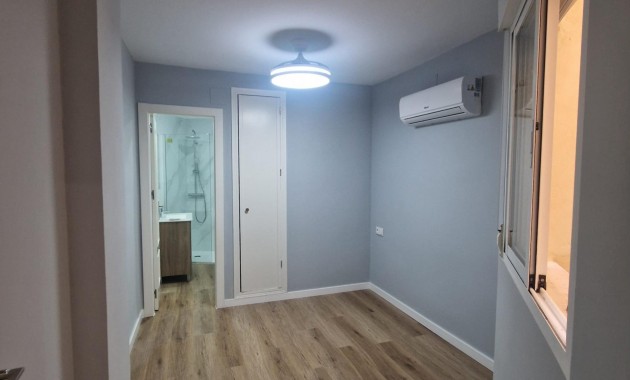 Venta - Apartamento / piso -
Torrevieja - La Mata pueblo