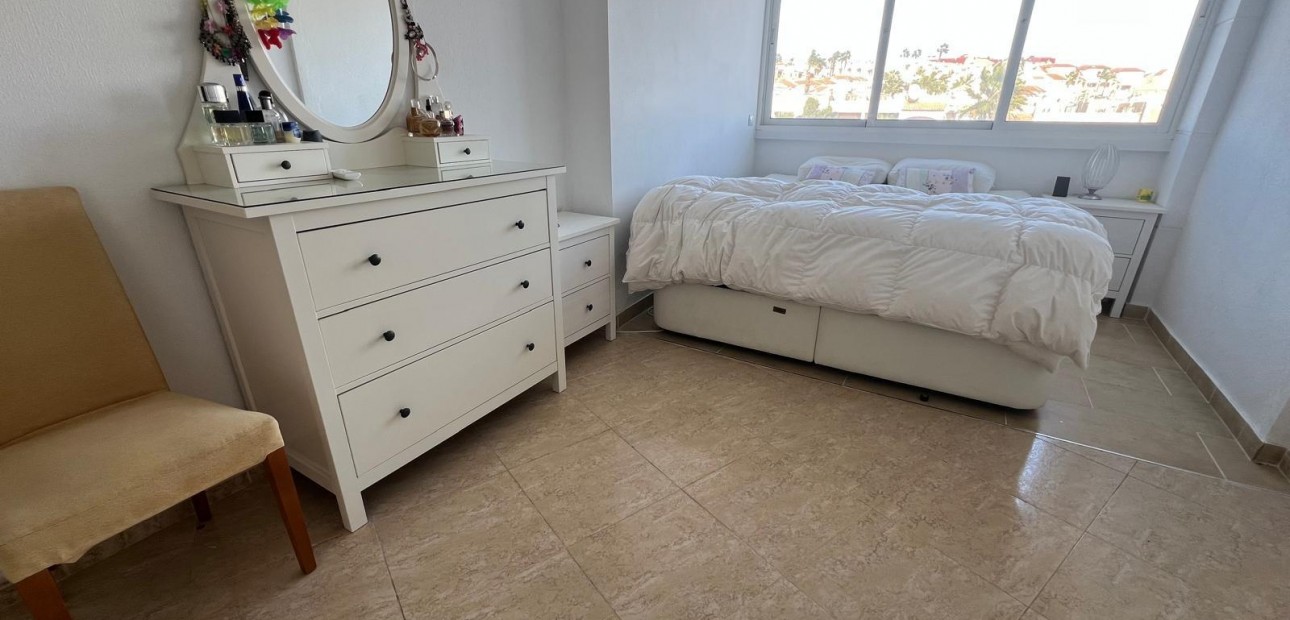 Venta - Apartamento / piso -
Orihuela Costa - Las Filipinas