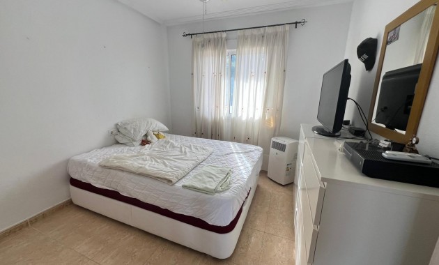 Venta - Apartamento / piso -
Orihuela Costa - Las Filipinas