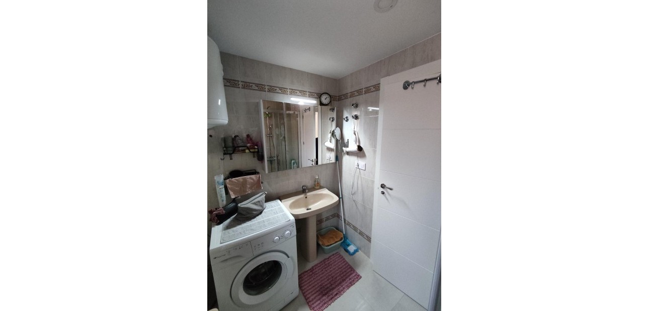 Venta - Apartamento / piso -
Torrevieja - Playa del cura