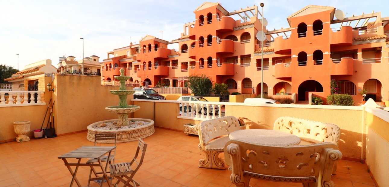 Sale - Apartment / flat -
Orihuela Costa - Las Filipinas