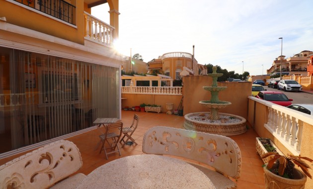 Sale - Apartment / flat -
Orihuela Costa - Las Filipinas