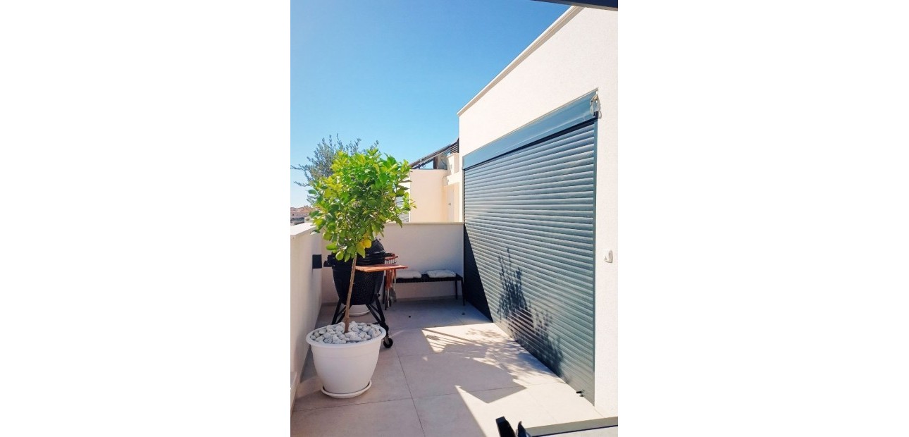 Venta - Villa -
Orihuela Costa - Punta Prima