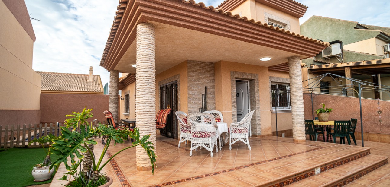 Sale - Villa -
San Javier - Santiago de la Ribera