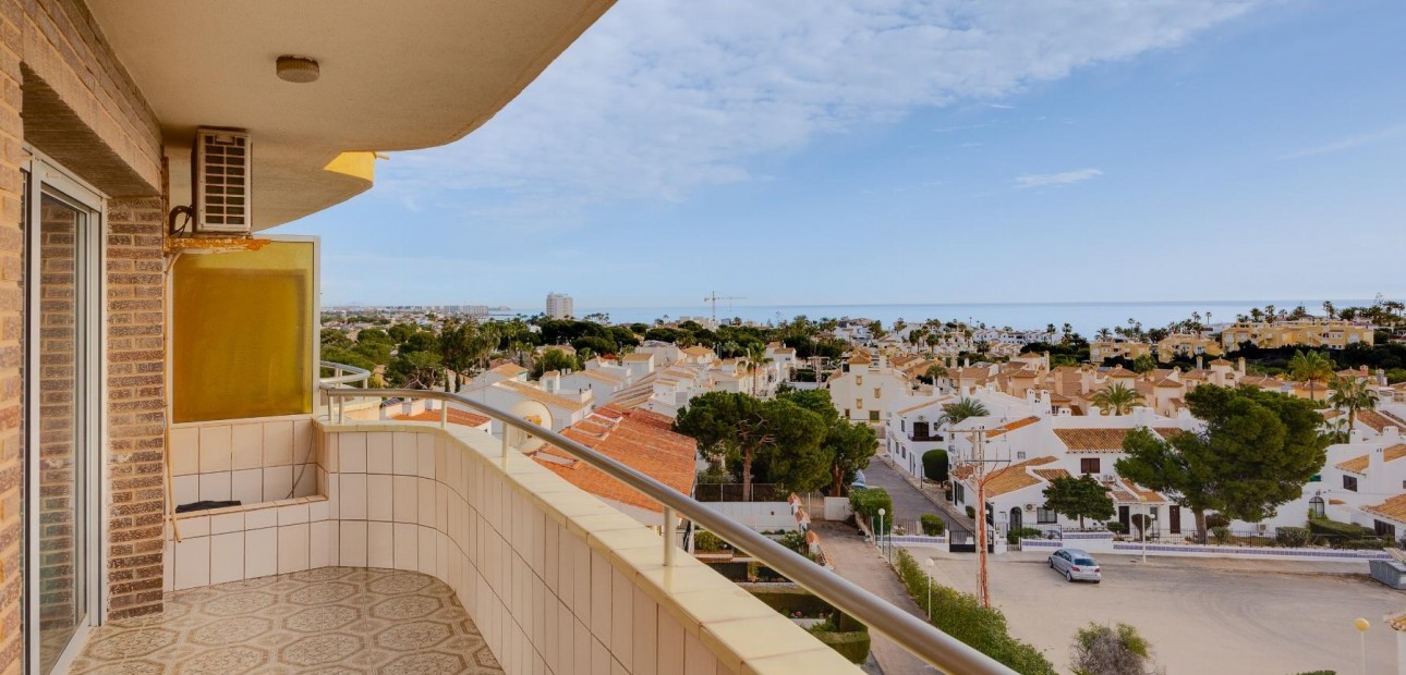 Sale - Apartment / flat -
Torrevieja - Parque las naciones