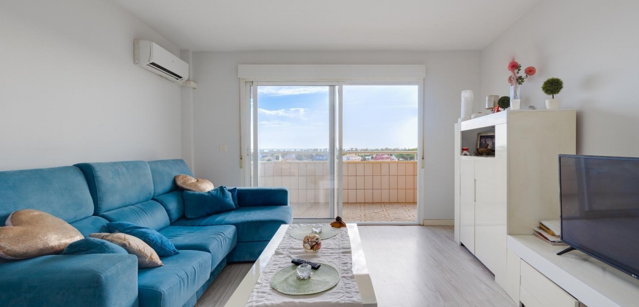 Sale - Apartment / flat -
Torrevieja - Parque las naciones