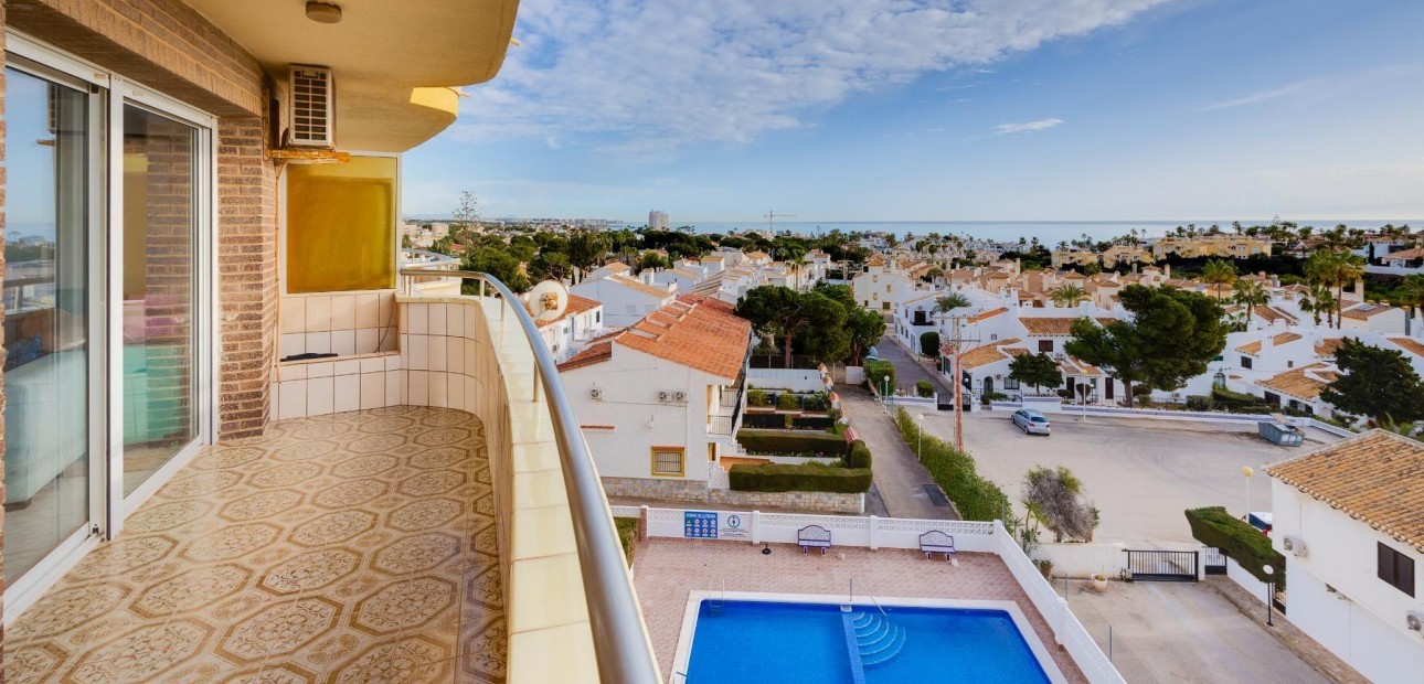 Sale - Apartment / flat -
Torrevieja - Parque las naciones