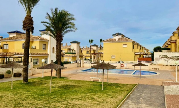 Venta - Villa -
Algorfa - Lo Crispin