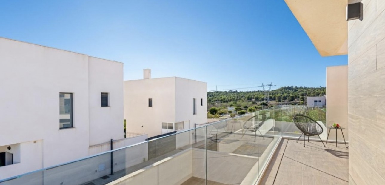 Herverkoop - Villa -
San Miguel de Salinas - Orihuela Costa