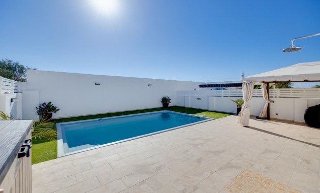 Venta - Villa -
Torrevieja - San luis