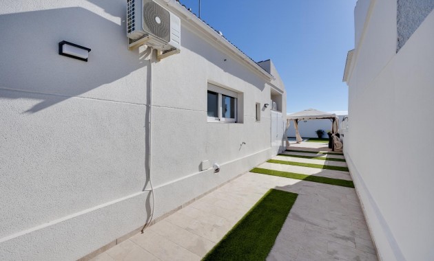 Venta - Villa -
Torrevieja - San luis