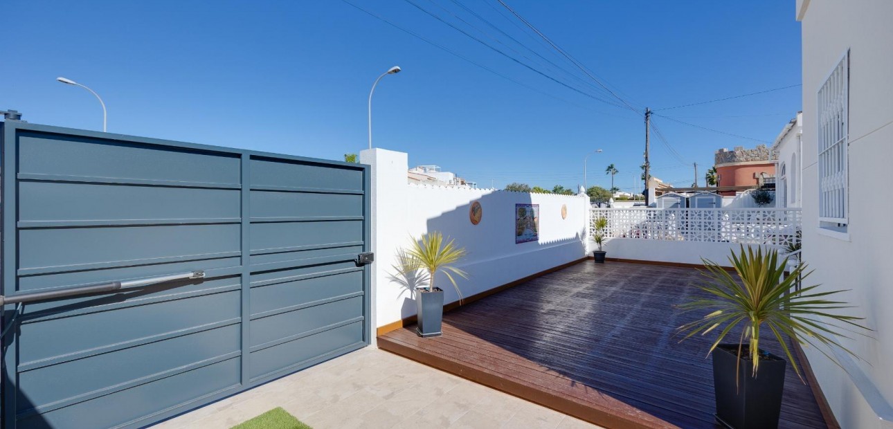 Venta - Villa -
Torrevieja - San luis