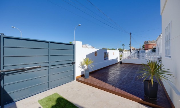 Venta - Villa -
Torrevieja - San luis