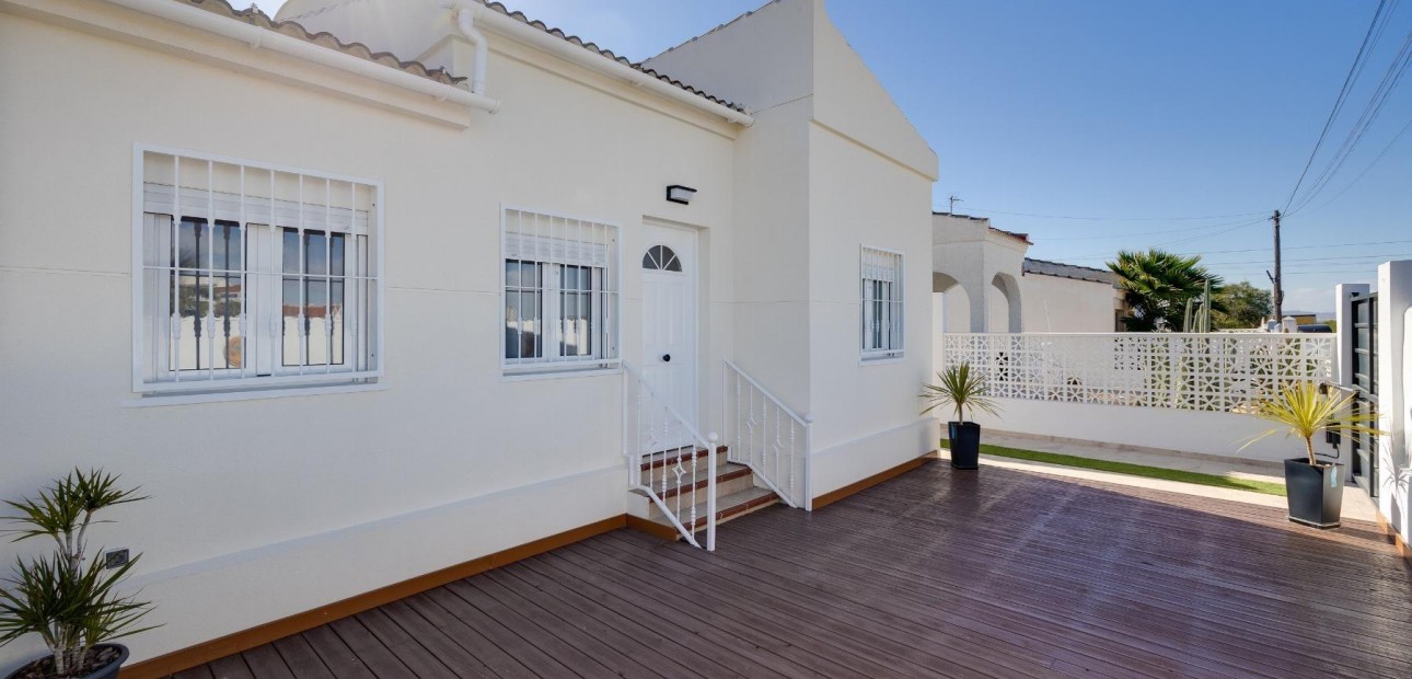 Venta - Villa -
Torrevieja - San luis