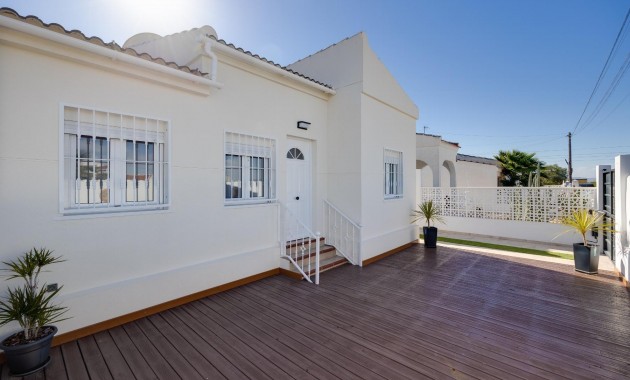 Venta - Villa -
Torrevieja - San luis