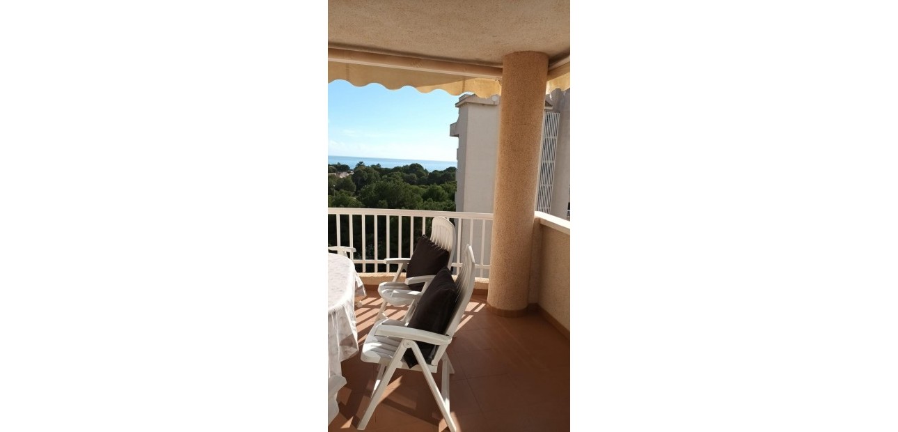 Sale - Apartment / flat -
Orihuela Costa - Campoamor